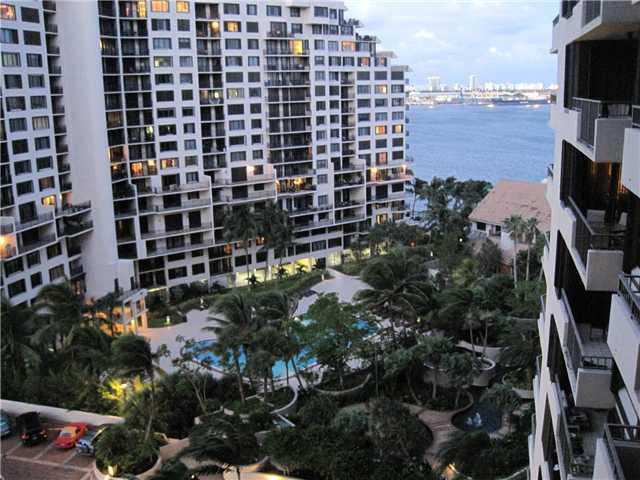 520 Brickell Key Drive, Unit A1214 Miami, FL 33131 - Photo 16 of 17
