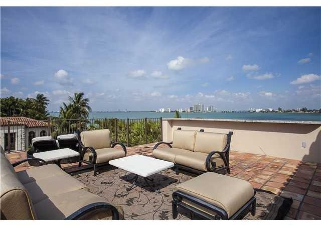 6020 North Bay Road Miami Beach, FL 33140 - Photo 7 of 17