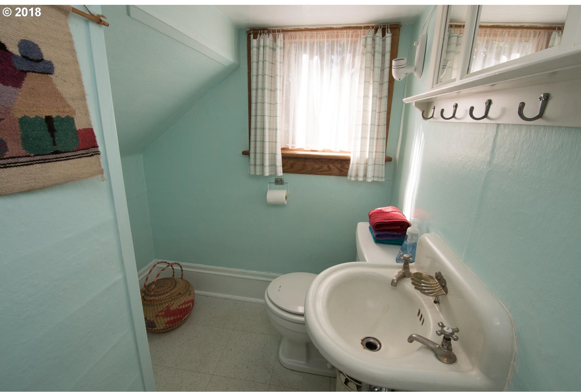 3375 5th Street Hubbard, OR 97032 - Photo 8 of 28 Gallery Image 8