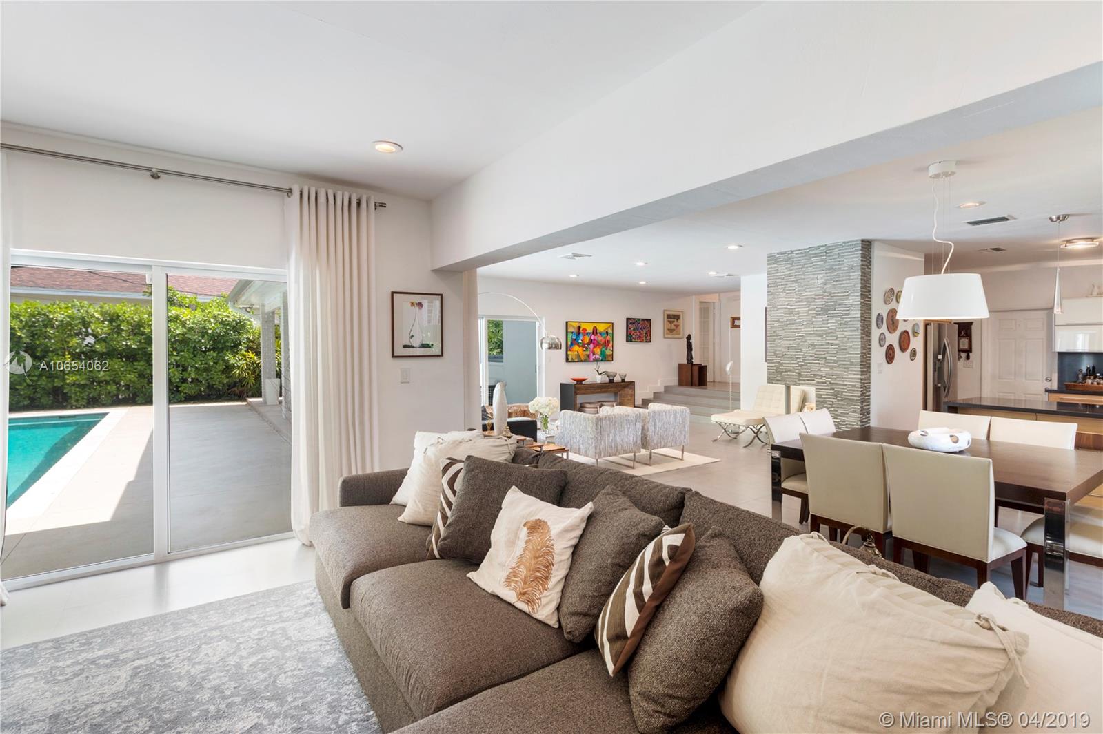 9 Pinta Road Miami, FL 33133 - Photo 7 of 22