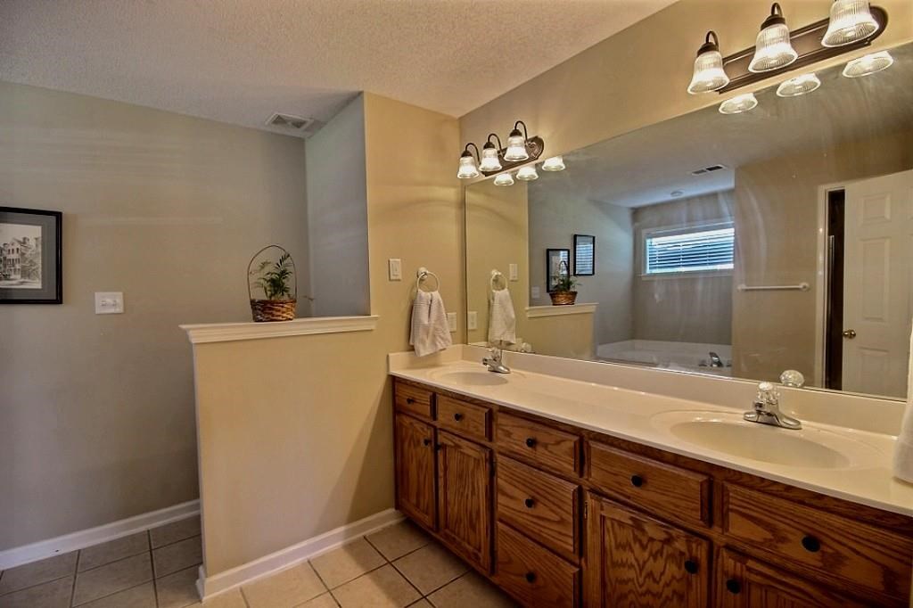 140 Center Springs Place Collierville, TN 38017 - Photo 13 of 15