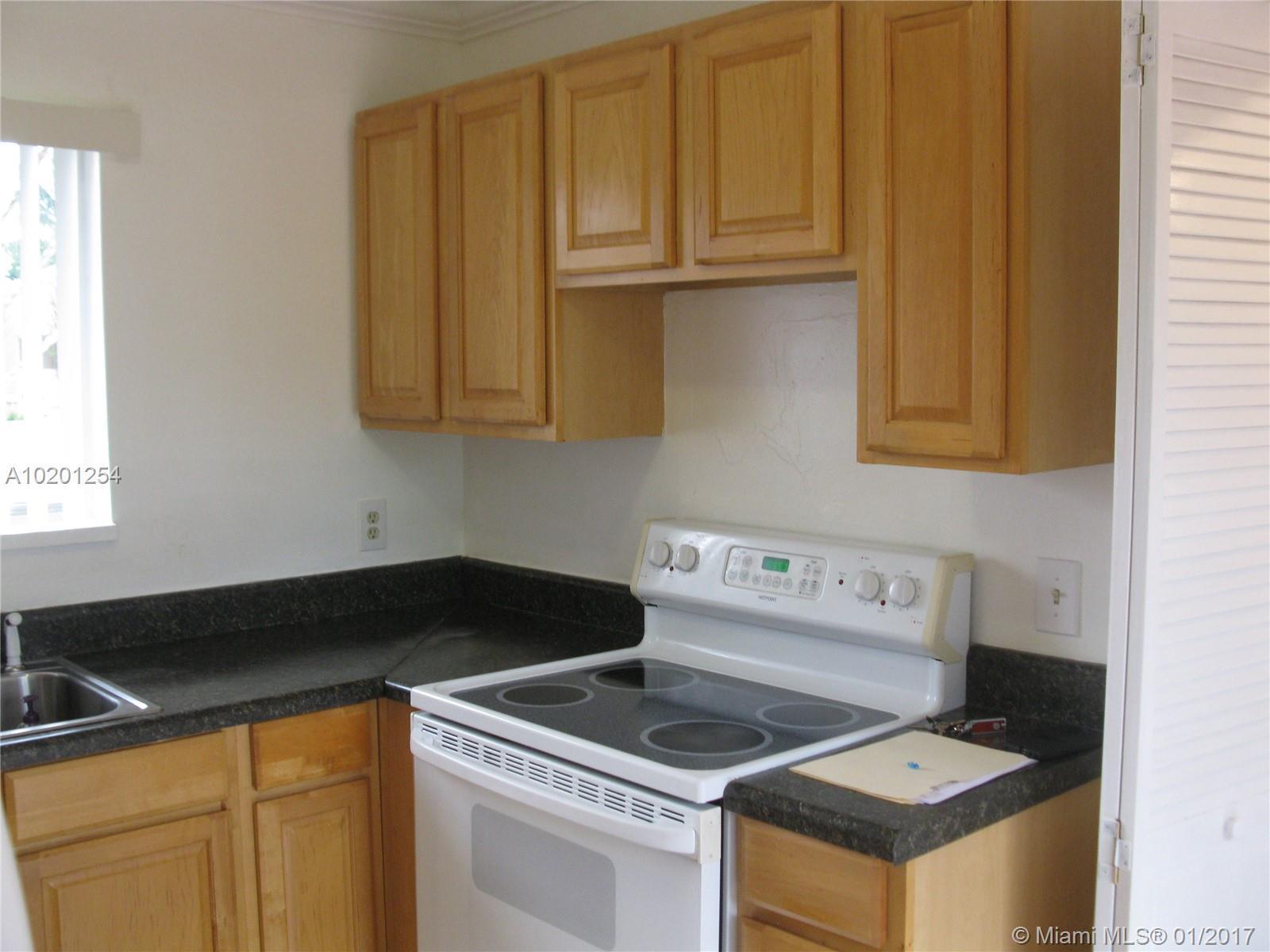 21021 Southwest 124th Ave Road Miami, FL 33177 - Photo 6 of 25