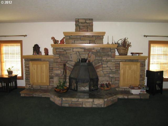 7 Ridgecrest Drive Lyle, WA 98635 - Photo 4 of 16 Gallery Image 4