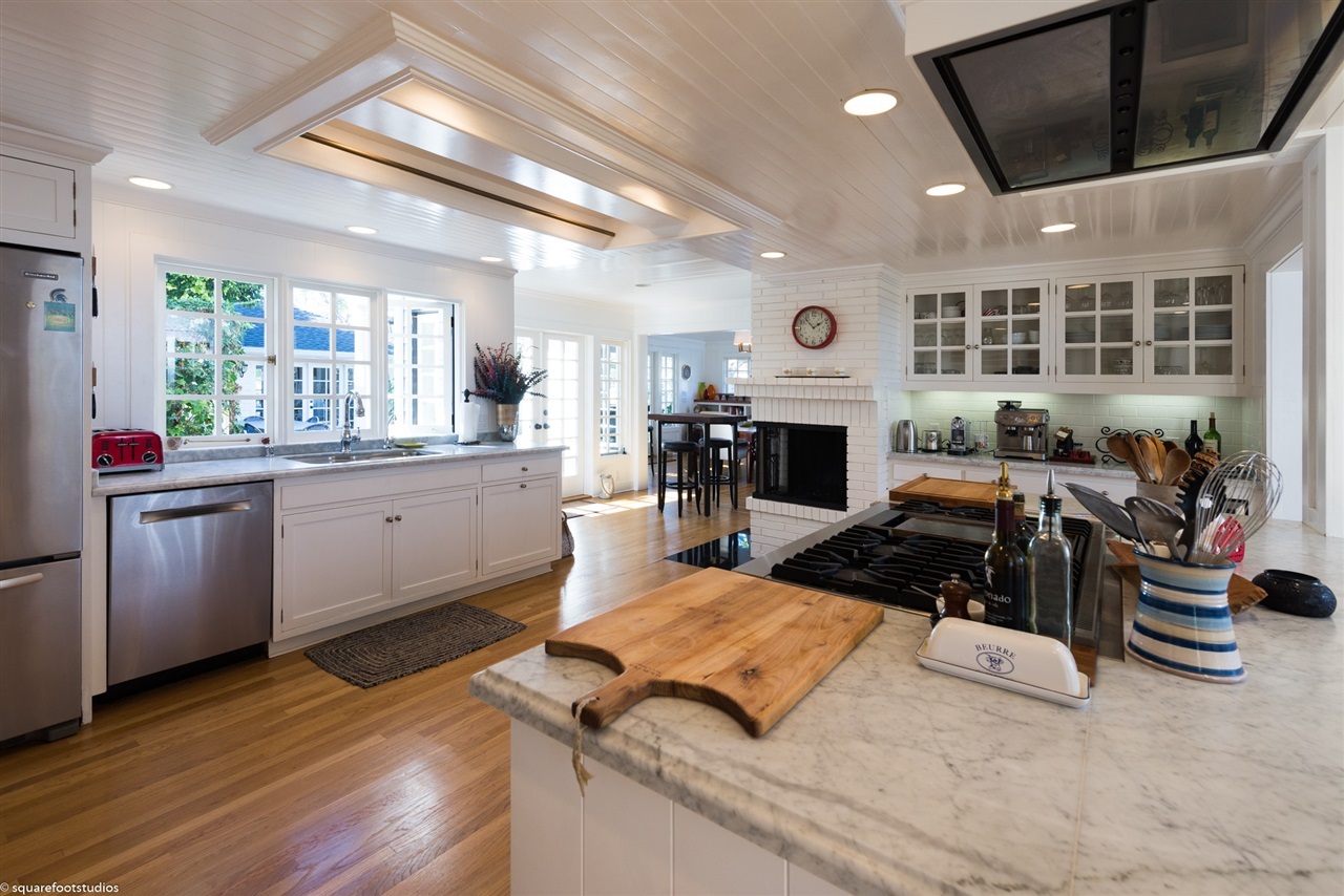 1212 6th Street Coronado, CA 92118 - Photo 9 of 25