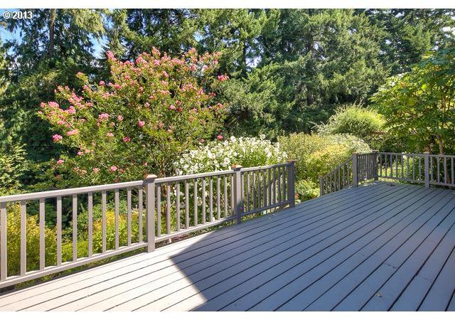 6405 Southwest Flower Street Portland, OR 97221 - Photo 14 of 16 Gallery Image 14