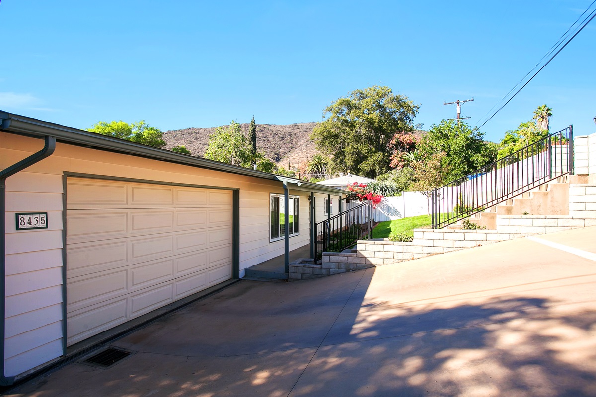 8435 Golden Ridge Road Lakeside, CA 92040 - Photo 2 of 9