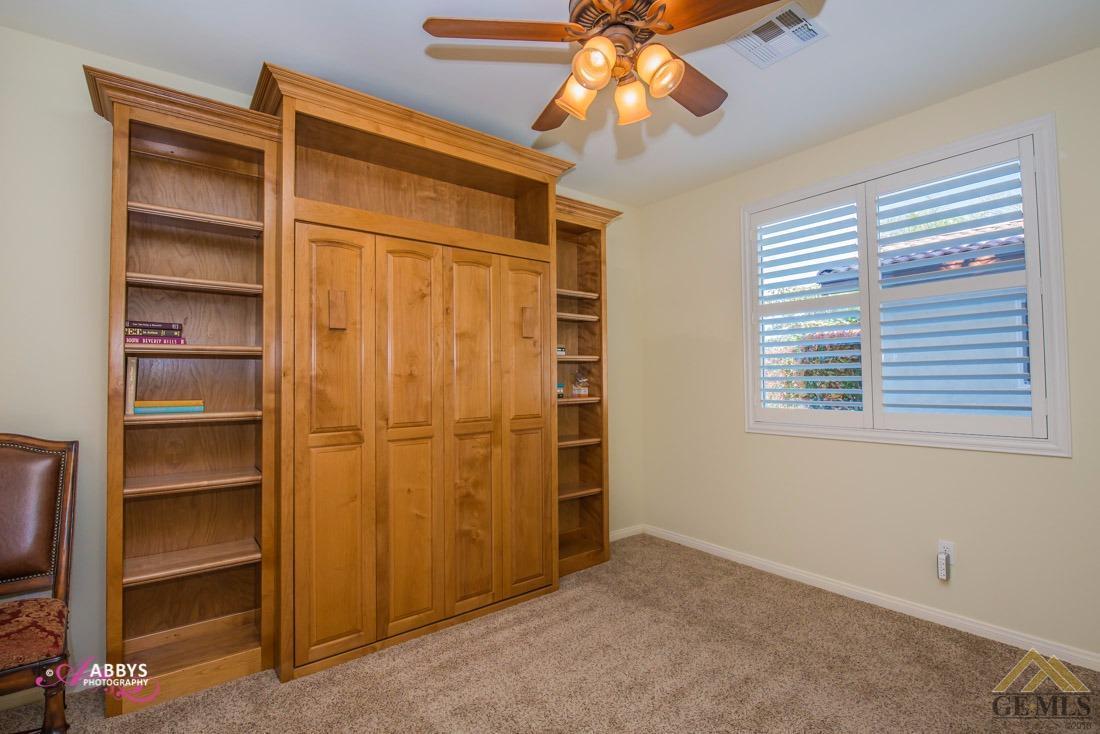 13407 Raphael Avenue Bakersfield, CA 93306 - Photo 27 of 40