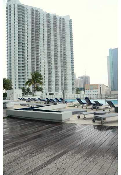 92 Southwest 3rd Street, Unit 5101 Miami, FL 33130 - Photo 19 of 25
