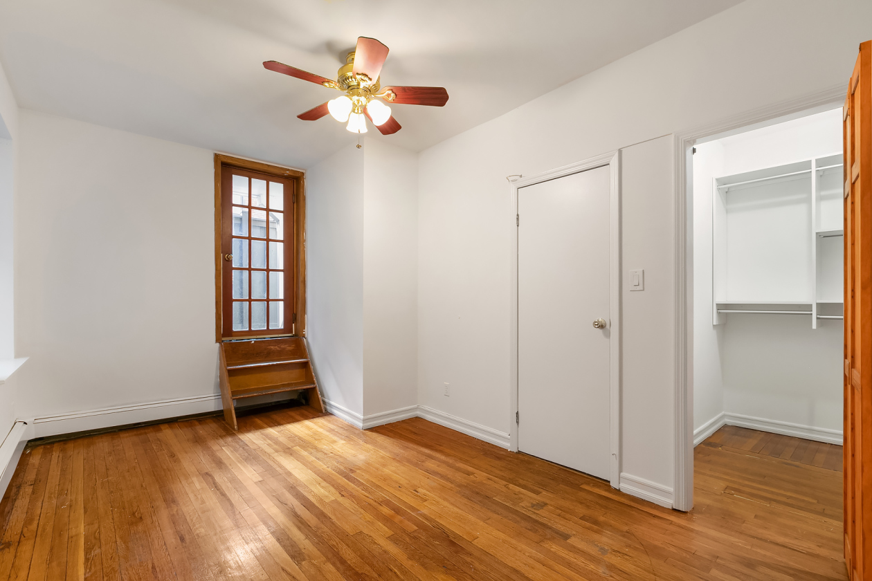275 West 4th Street, Unit 2 Manhattan, NY 10014 - Photo 4 of 9