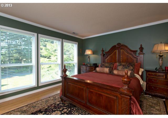 3375 Northeast Jackson Rd Loop Hillsboro, OR 97124 - Photo 3 of 16 Gallery Image 3