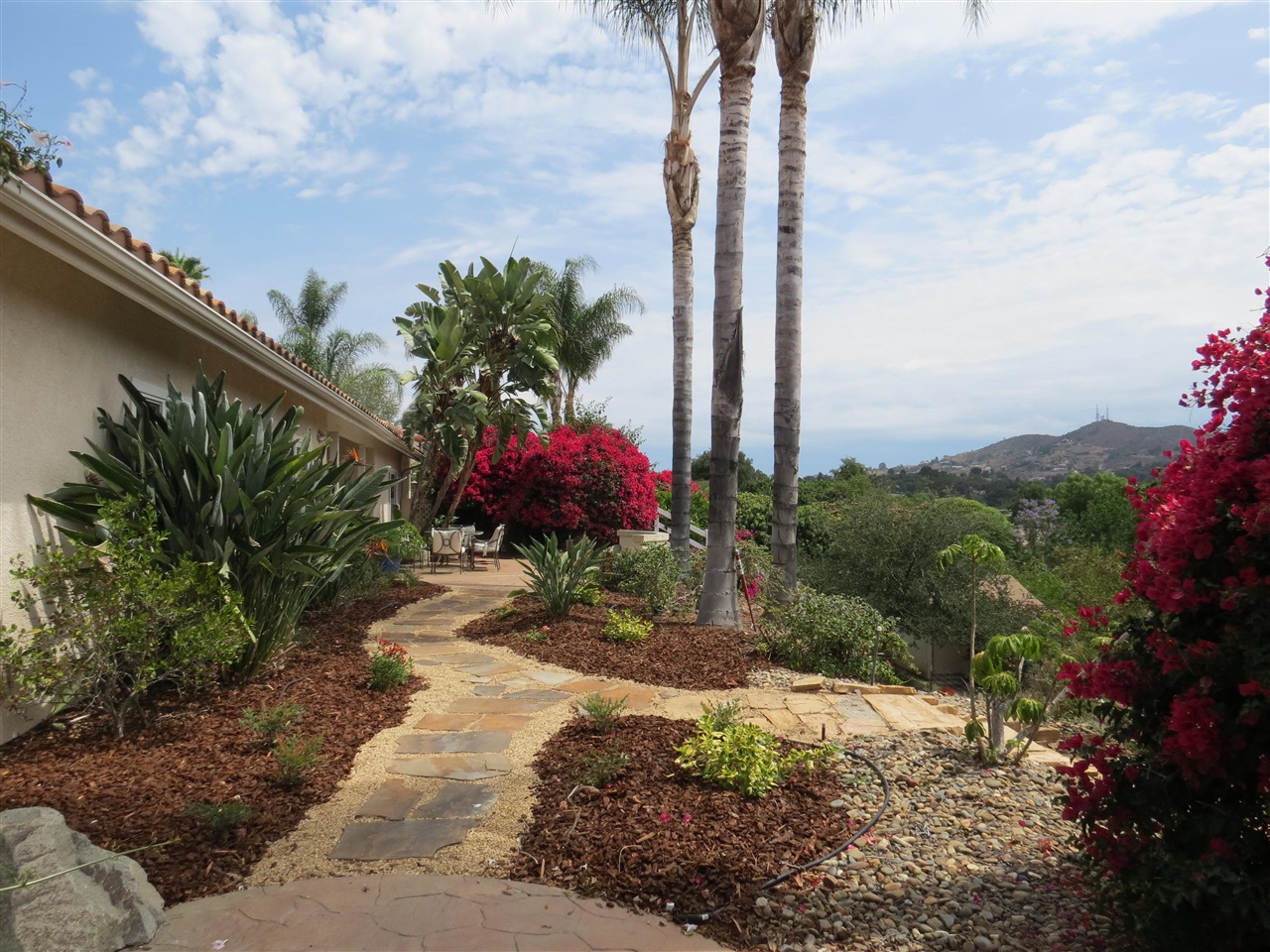 217 Bottlebrush Way Fallbrook, CA 92028 - Photo 22 of 25