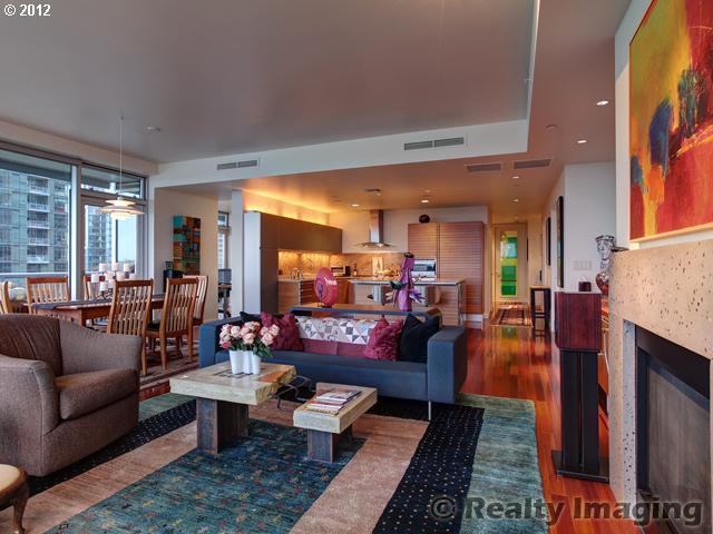 0836 South Curry Street, Unit 902 Portland, OR 97239 - Photo 3 of 15 Gallery Image 3