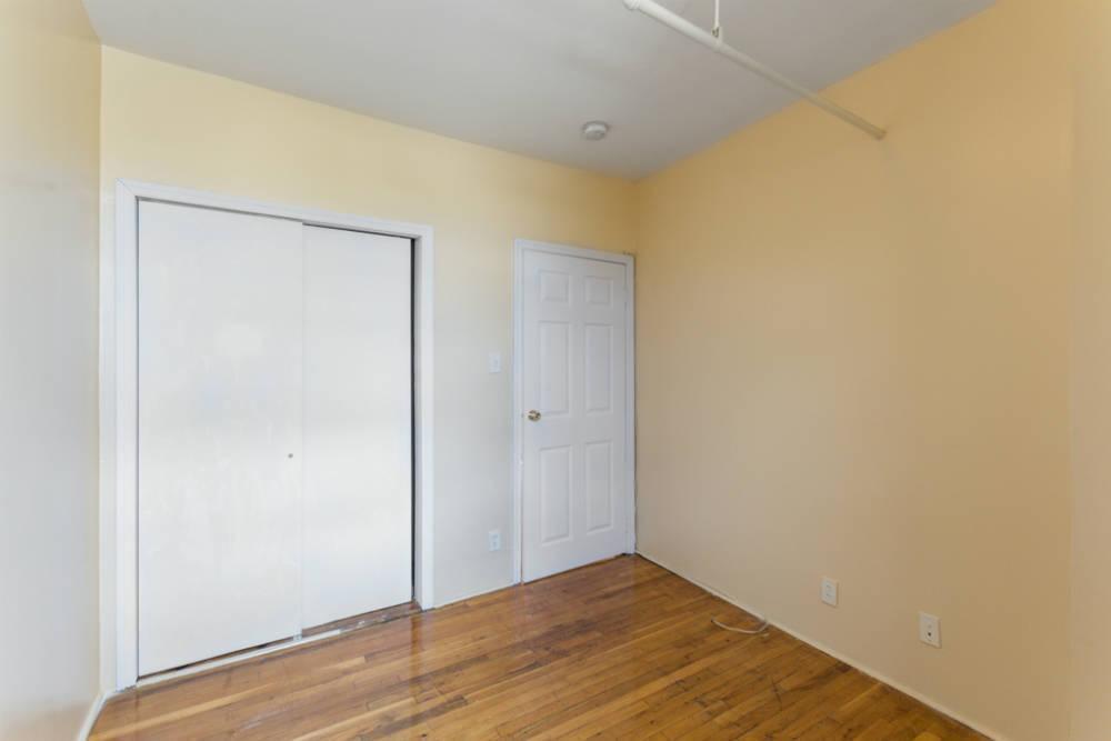 375 Pleasant Avenue, Unit 2C Manhattan, NY 10035 - Photo 4 of 9