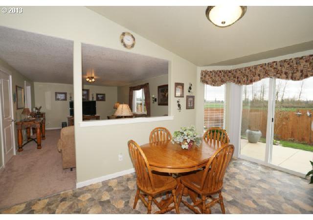 984 Filbert Street Jefferson, OR 97352 - Photo 11 of 16 Gallery Image 11