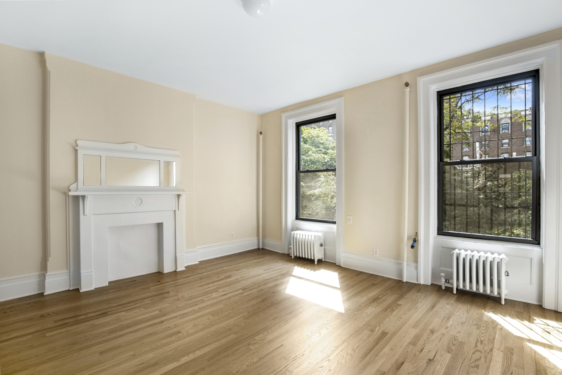 242 West 101st Street, Unit 3 Manhattan, NY 10025 - Photo 3 of 7
