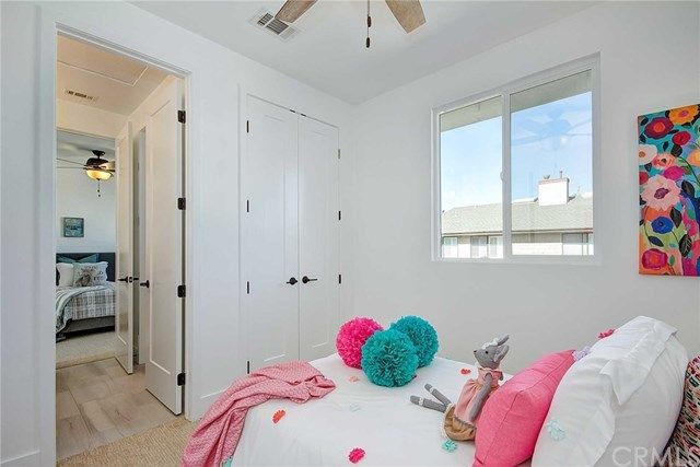 $1,250,000 | 353 East 18th Street, Unit C, Costa Mesa, CA 92627