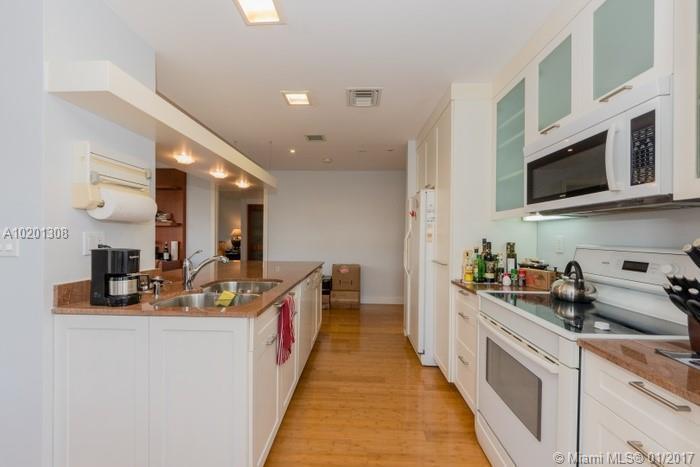 151 Crandon Boulevard, Unit 300 Key Biscayne, FL 33149 - Photo 6 of 14