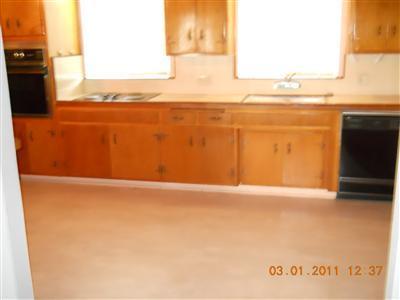1101 Butler Road Bakersfield, CA 93304 - Photo 3 of 18