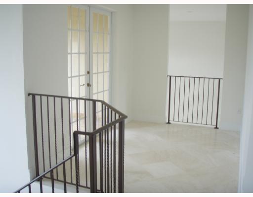 16763 Northwest 77th Path Miami Lakes, FL 33016 - Photo 13 of 16