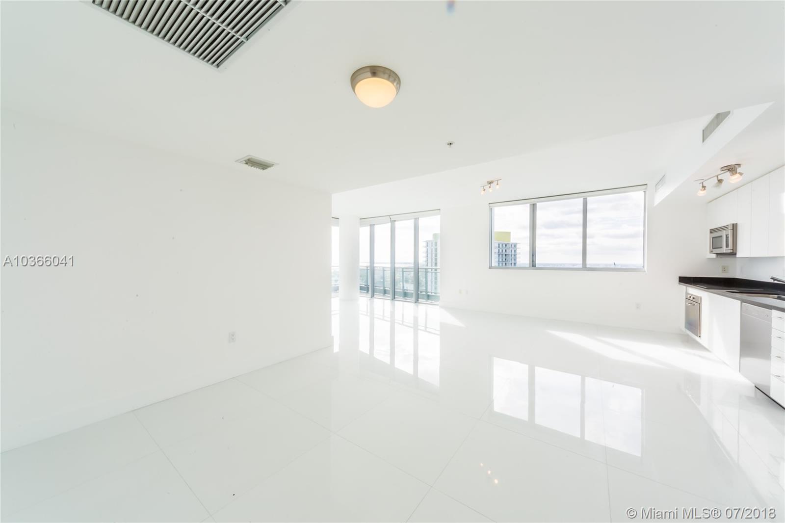 92 Southwest 3rd Street, Unit 4305 Miami, FL 33130 - Photo 8 of 33