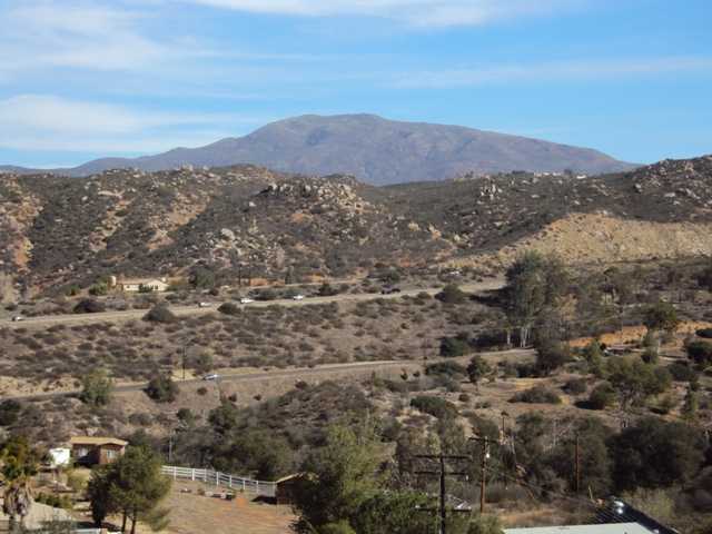 299 Arnold Way Alpine, CA 91901 - Photo 11 of 25