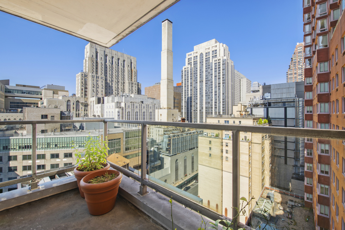 530 East 72nd Street, Unit 15EF Manhattan, NY 10021 - Photo 9 of 11