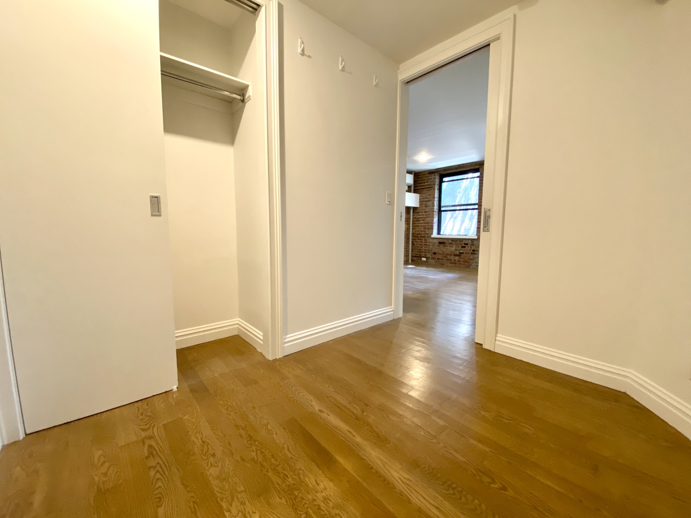 276 East 10th Street, Unit 4 Manhattan, NY 10009 - Photo 4 of 6