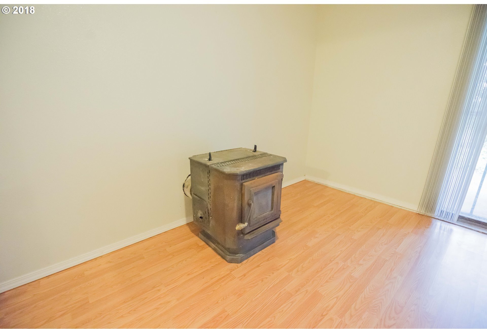 235 Holcomb Road Kelso, WA 98626 - Photo 30 of 32 Gallery Image 30