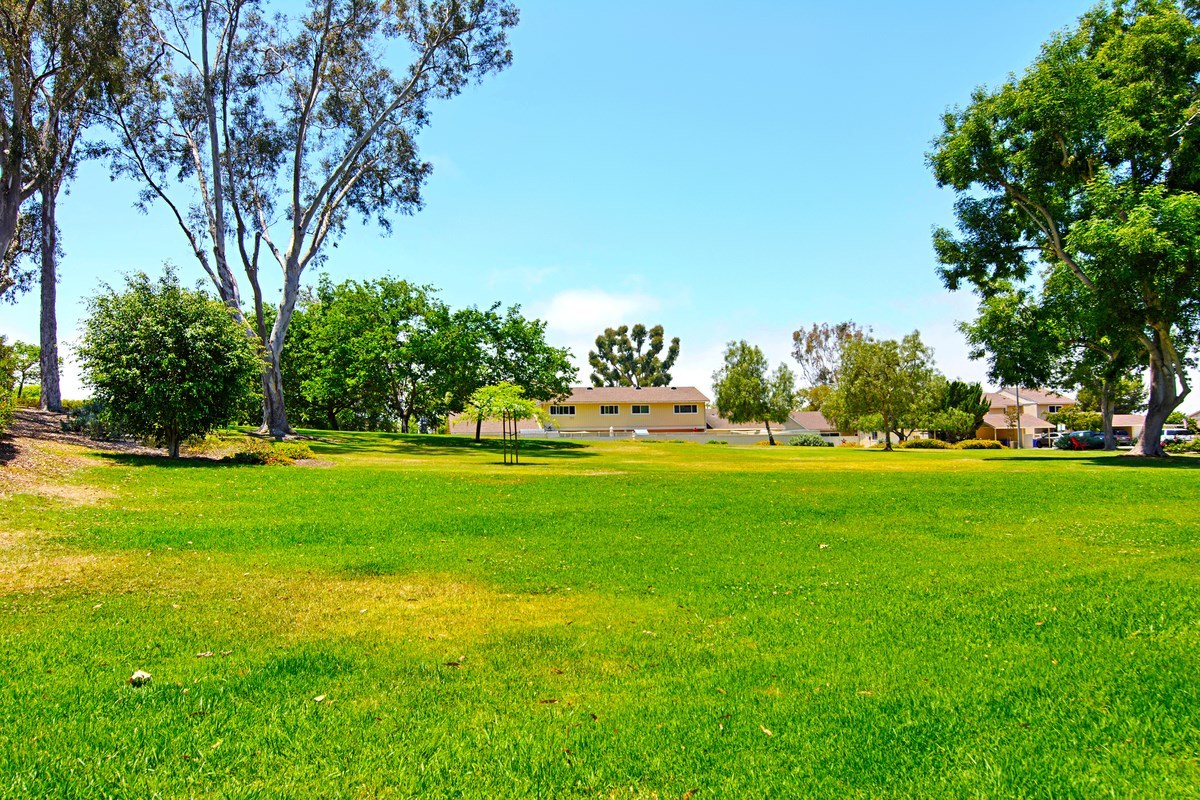 1819 Gatepost Road Encinitas, CA 92024 - Photo 21 of 25