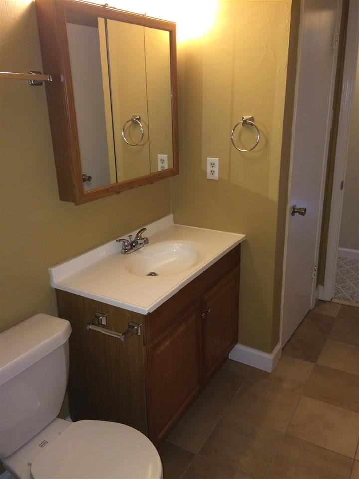 8232 Valley Ridge Trail Memphis, TN 38016 - Photo 17 of 25 Gallery Image 17