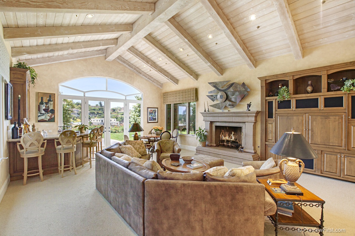 7102 St Andrews Road Rancho Santa Fe, CA 92067 - Photo 4 of 16 Gallery Image 4