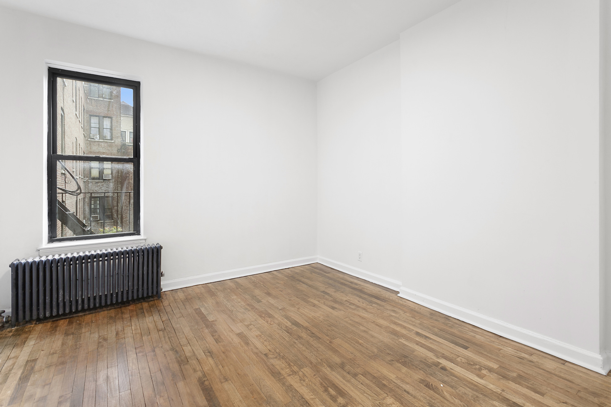 346 West 56th Street, Unit 5C Manhattan, NY 10019 - Photo 3 of 6