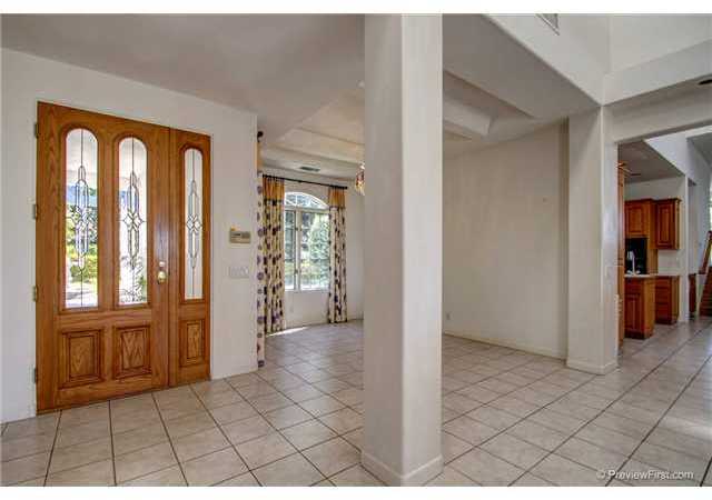 840 Grove View Road Oceanside, CA 92057 - Photo 9 of 25 Gallery Image 9