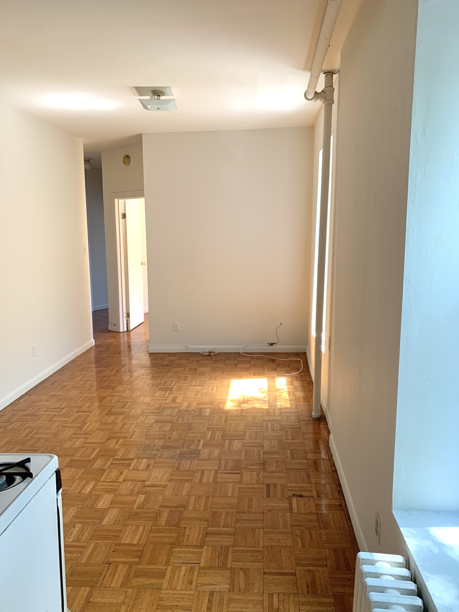 235 East 89th Street, Unit 4FS Manhattan, NY 10128 - Photo 2 of 17