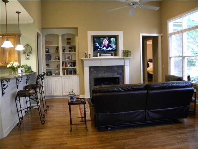 4517 Whisper Spring Drive Collierville, TN 38017 - Photo 12 of 12 This open floor plan Screams - Party! Beautiful hardwoods !