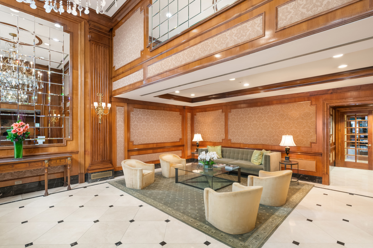 The Knickerbocker 308 E 72nd St, Manhattan, NY 10021 - Photo 3 of 3