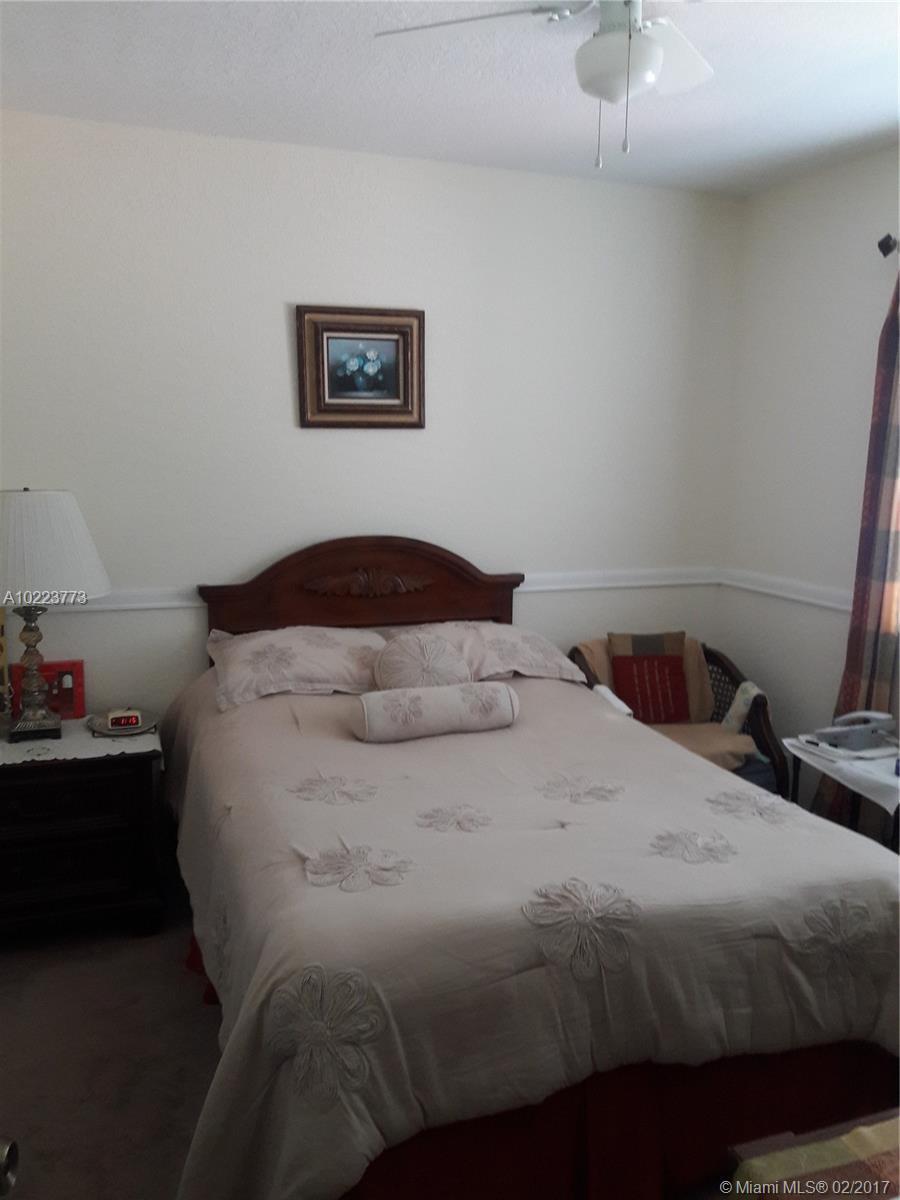 5311 Crossing Rocks Court Riviera Beach, FL 33407 - Photo 8 of 28