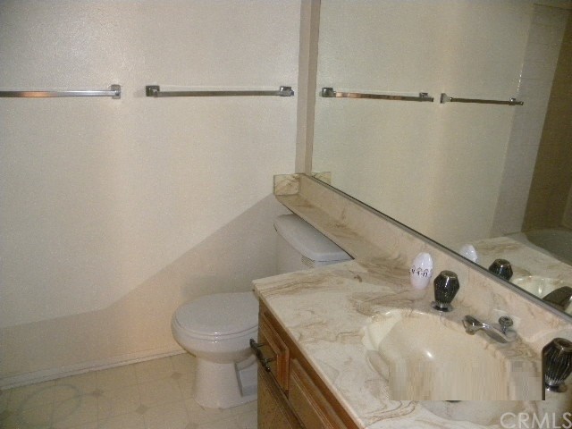 5156 June Mountain Montclair, CA 91763 - Photo 4 of 40