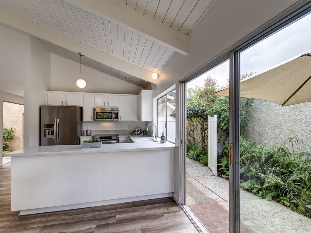 5 Mountain Laurel Irvine, CA 92604 - Photo 17 of 55