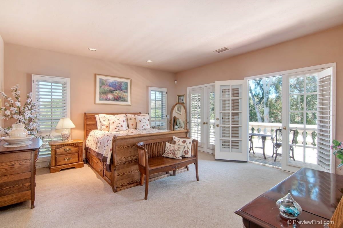 16660 Via Lago Azul Rancho Santa Fe, CA 92067 - Photo 13 of 23 Gallery Image 13