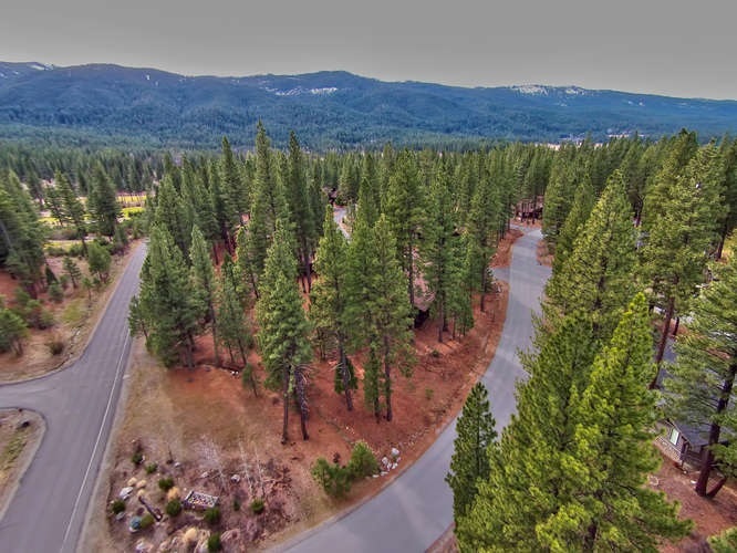 7 Bridle Path Clio, CA 96106 - Photo 3 of 14