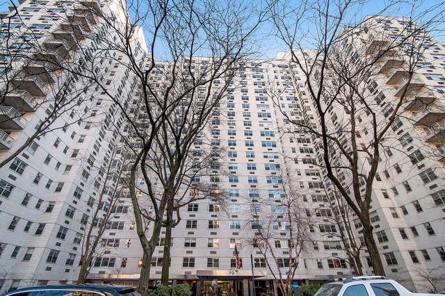 Stewart House 70 E 10th St, Manhattan, NY 10003 - Photo 3 of 15