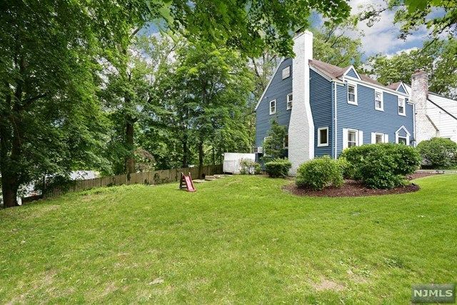 126 Dora Avenue Waldwick, NJ 07463 - Photo 25 of 25