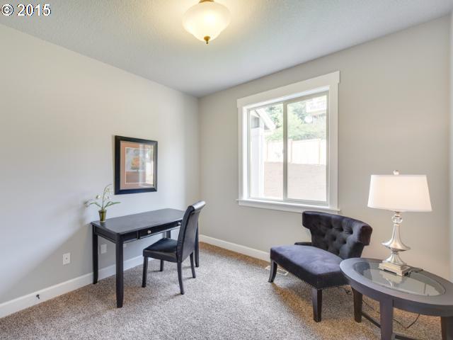 12053 Southwest Autumn View Street Tigard, OR 97224 - Photo 12 of 15 Gallery Image 12