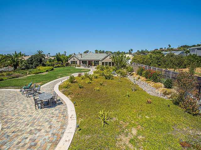 1223 Crestview Drive Cardiff-by-the-Sea, CA 92007 - Photo 24 of 25 South Grounds Looking North