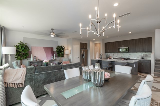 249 Morro Way Simi Valley, CA 93065 - Photo 12 of 27