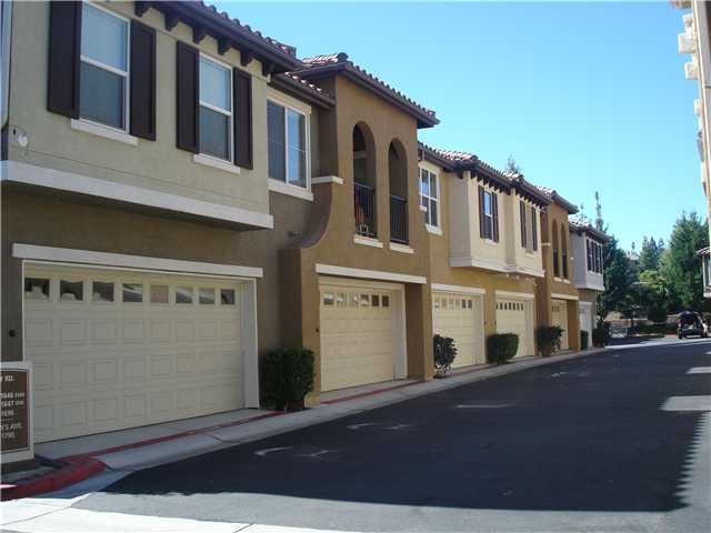 1642 Avery Road San Marcos, CA 92078 - Photo 2 of 9 Gallery Image 2
