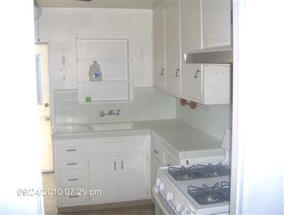 912 Sterling Road Bakersfield, CA 93306 - Photo 4 of 9 Gallery Image 4