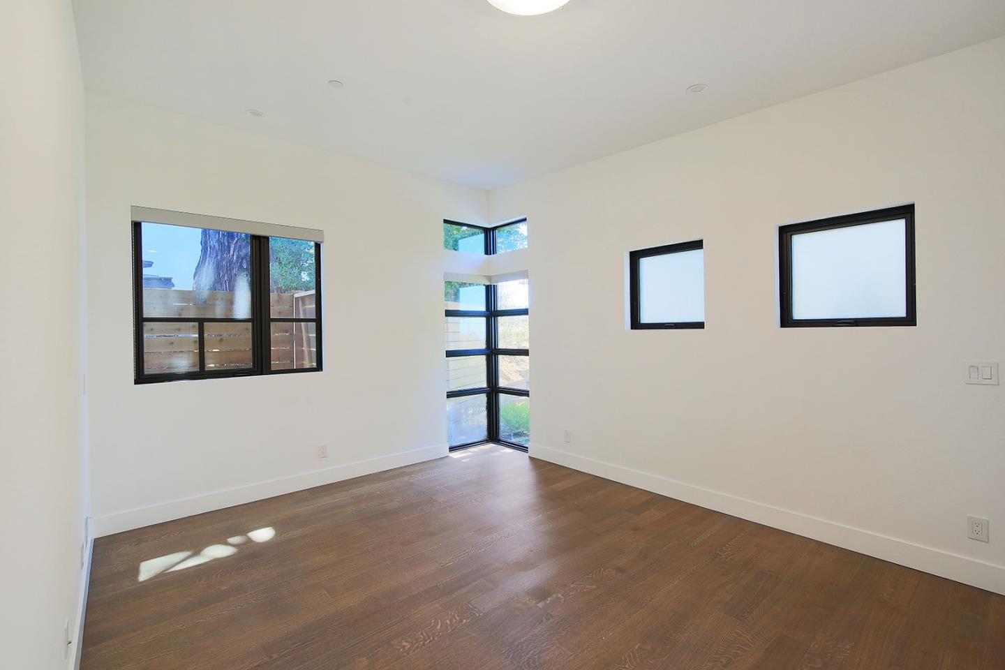 2747 Burlingview Drive Burlingame, CA 94010 - Photo 26 of 52