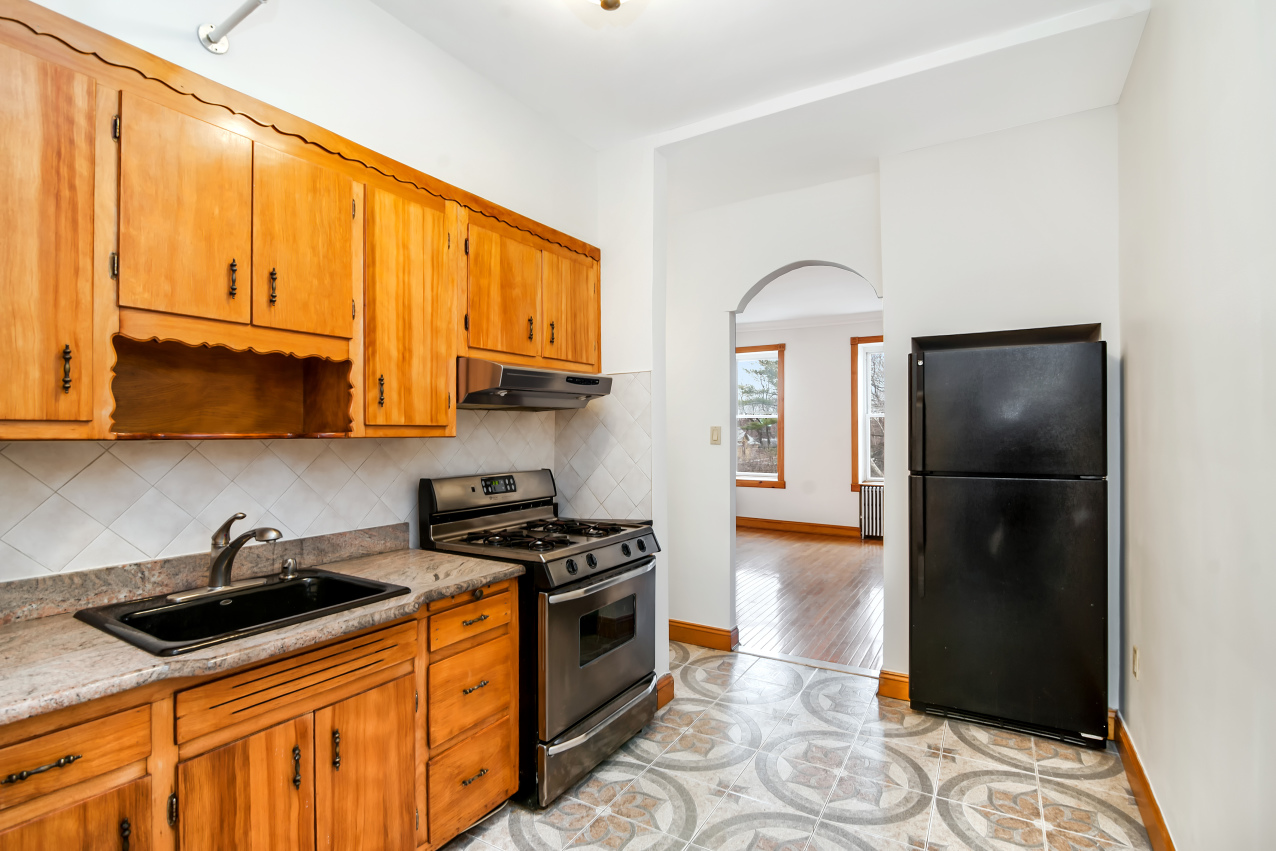 122 Prospect Park West, Unit 4 Brooklyn, NY 11215 - Photo 3 of 8